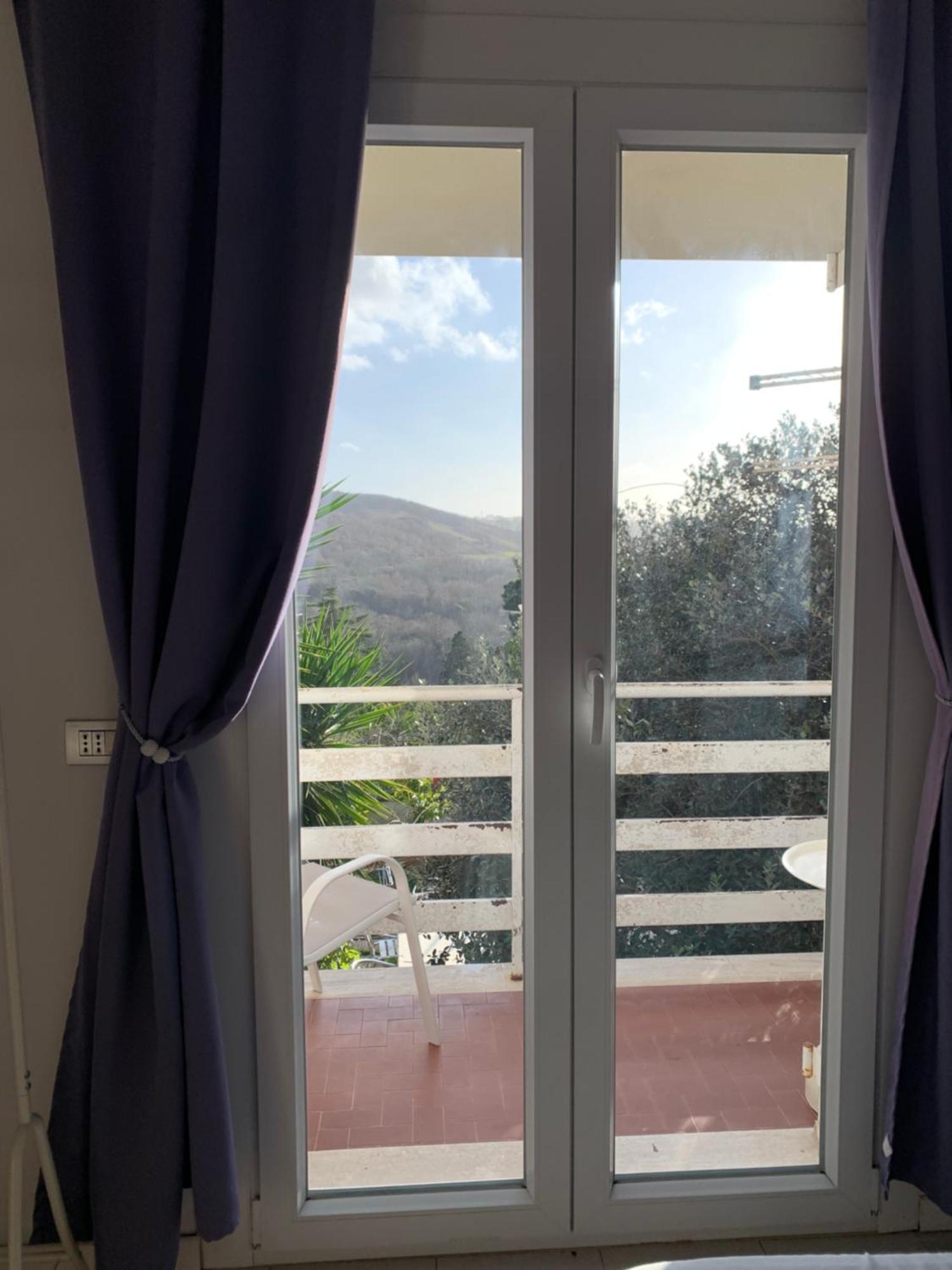 Il Cenacolo Di Sissi Appartement Campagnano Di Roma Buitenkant foto
