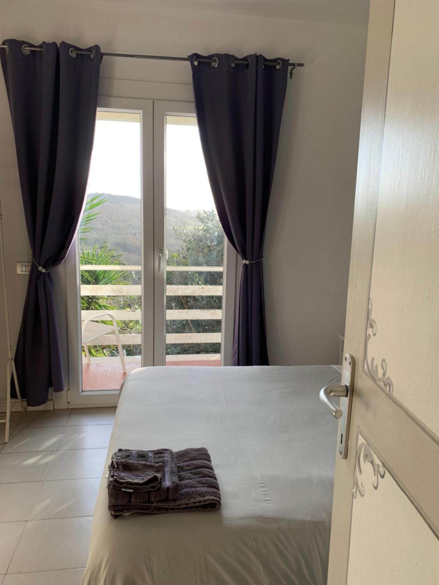 Il Cenacolo Di Sissi Appartement Campagnano Di Roma Buitenkant foto